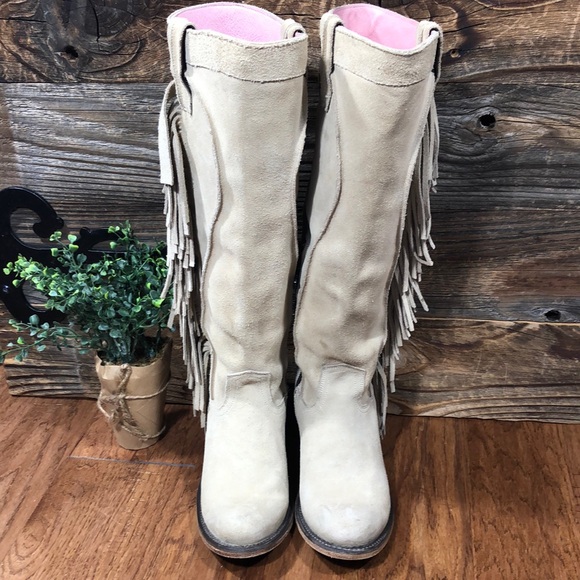 Junk Gypsy by Lane Texas Tumbleweed 6 - Picture 4 of 15